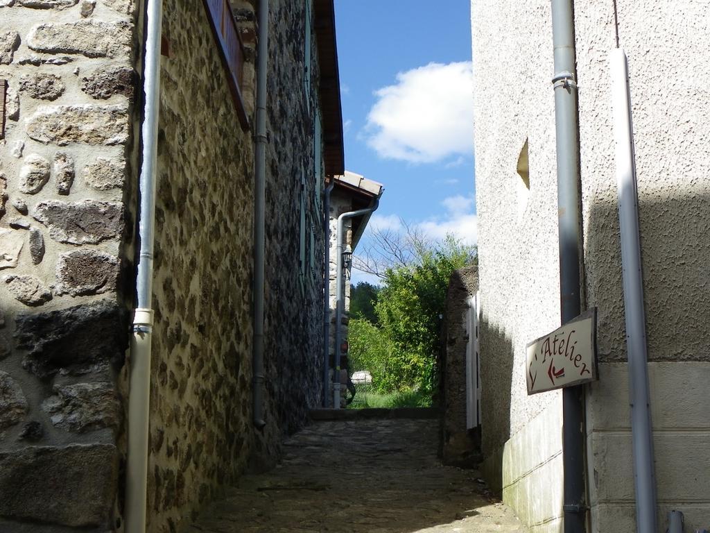 Bed and Breakfast Le Cabanon Thueyts Exterior foto