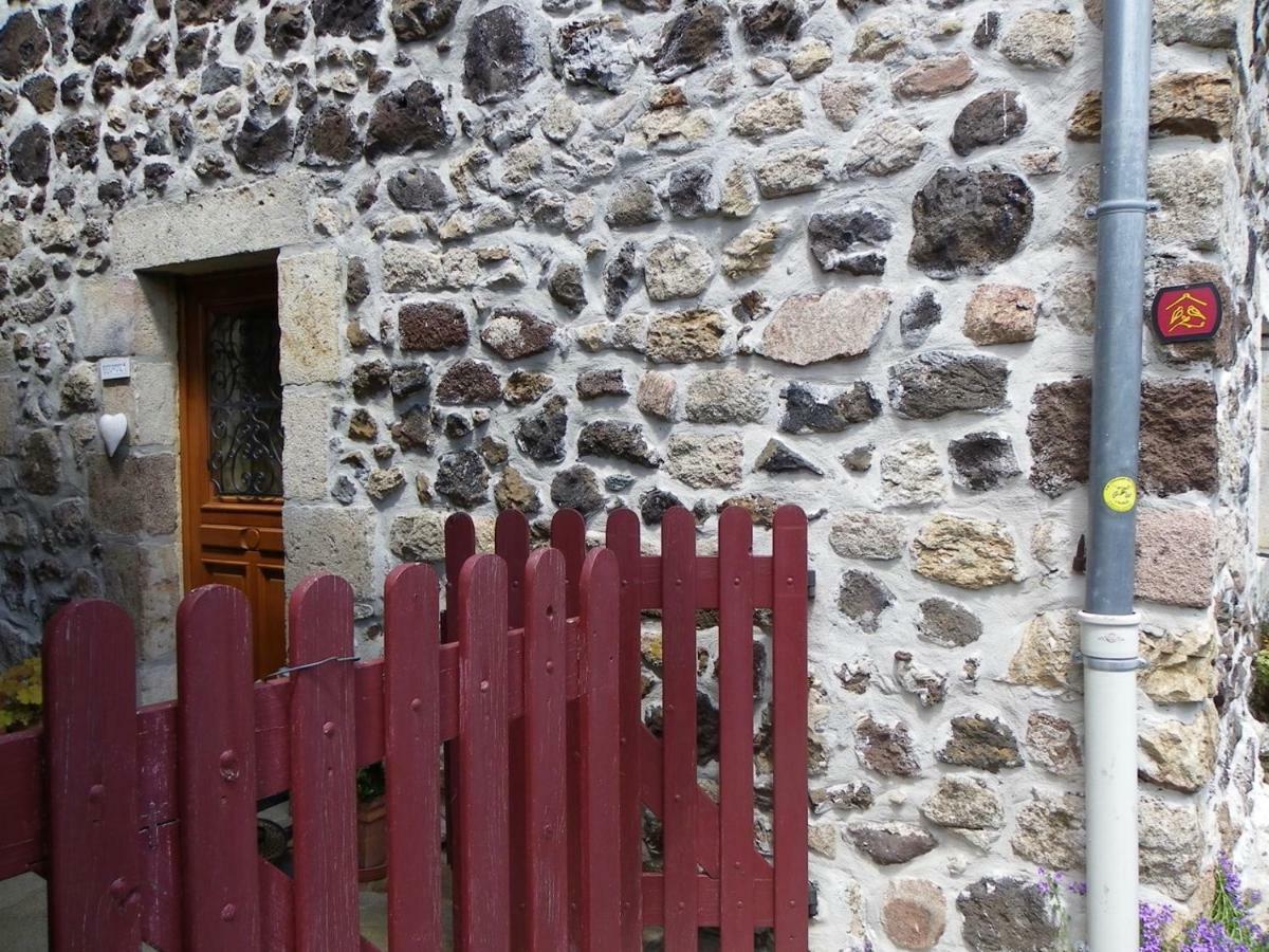 Bed and Breakfast Le Cabanon Thueyts Habitación foto